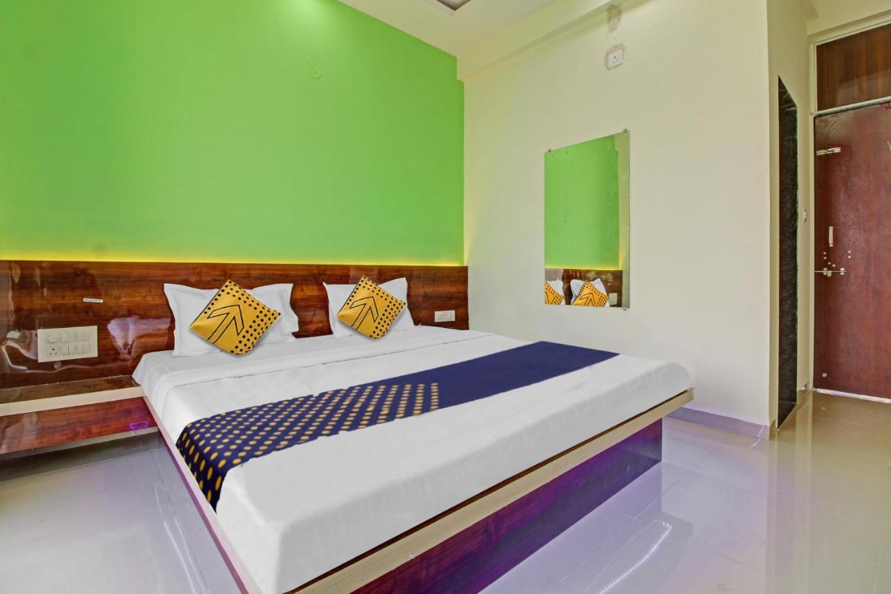 Oyo Hotel Hidden Palace Pune Zewnętrze zdjęcie