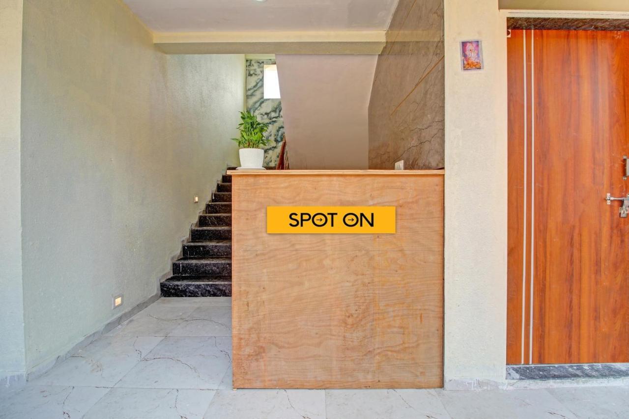 Oyo Hotel Hidden Palace Pune Zewnętrze zdjęcie