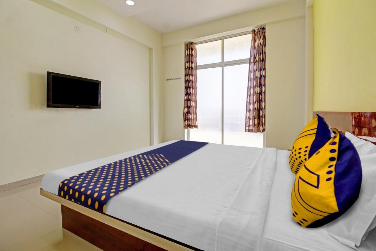 Oyo Hotel Hidden Palace Pune Zewnętrze zdjęcie